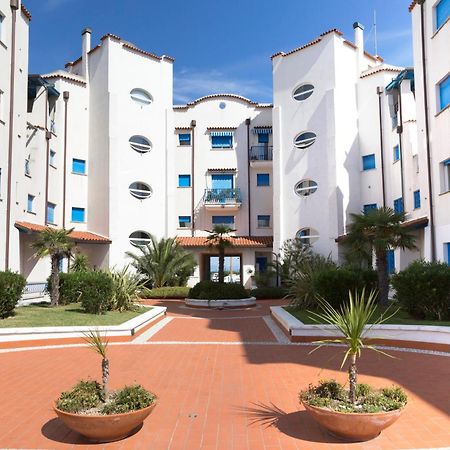 Portoverde Beach Apartments Misano Adriatico Ngoại thất bức ảnh