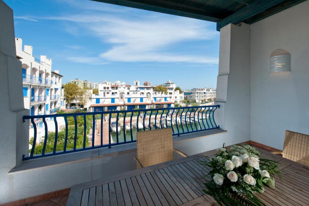 Portoverde Beach Apartments Misano Adriatico Ngoại thất bức ảnh