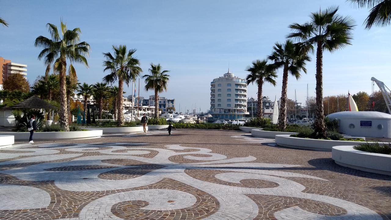 Portoverde Beach Apartments Misano Adriatico Ngoại thất bức ảnh