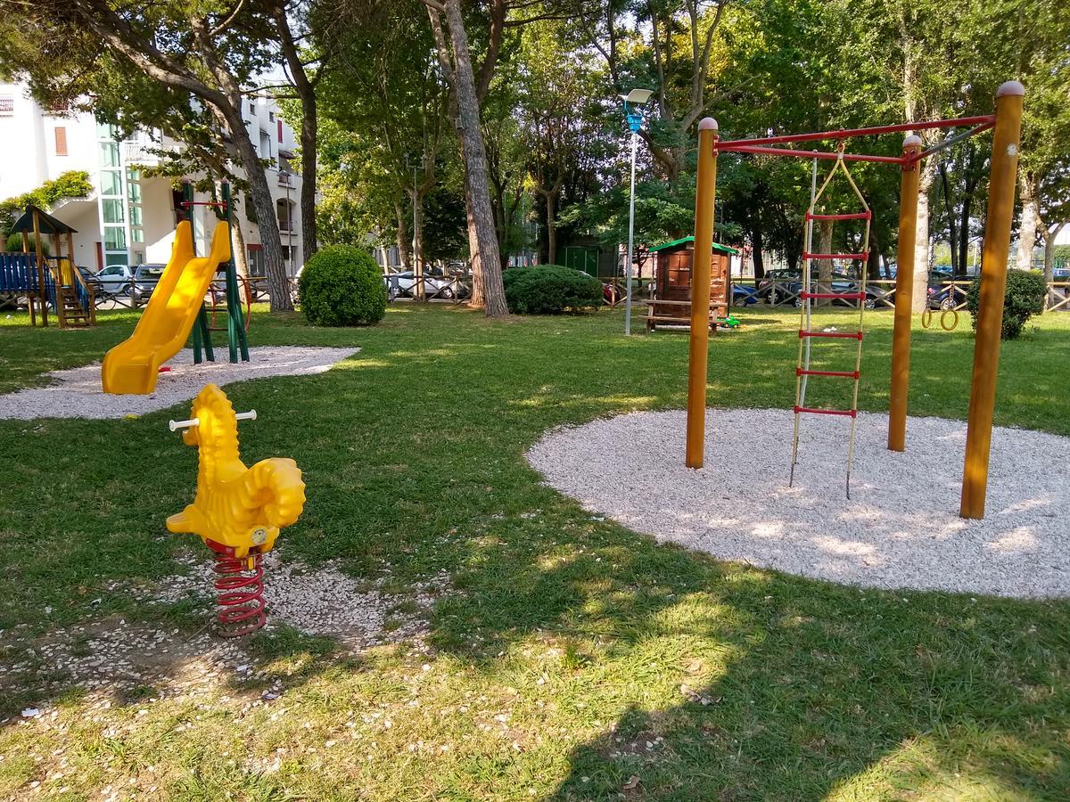 Portoverde Beach Apartments Misano Adriatico Ngoại thất bức ảnh