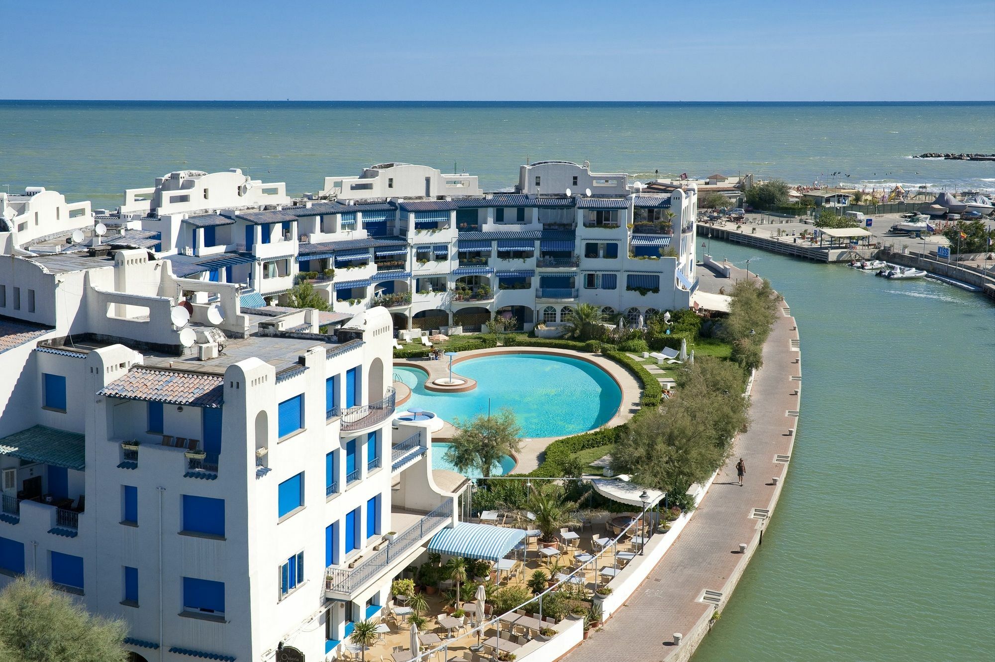 Portoverde Beach Apartments Misano Adriatico Ngoại thất bức ảnh